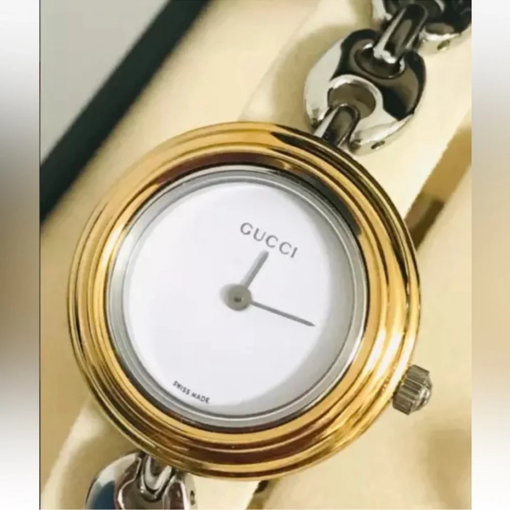 GUCCI Luxury Watch 💕
